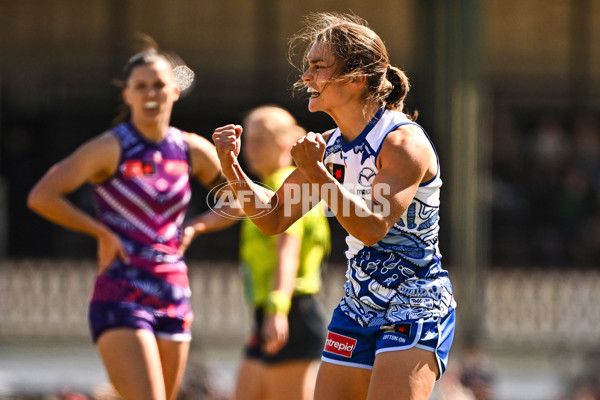 AFLW 2025 Round 03 - Walyalup v North Melbourne - A-62144543
