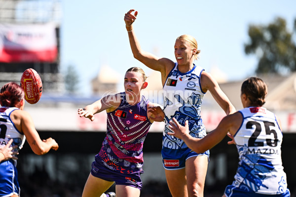 AFLW 2025 Round 03 - Walyalup v North Melbourne - A-62144557