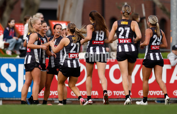 AFLW 2025 Round 03 - Collingwood v Narrm - A-62146713