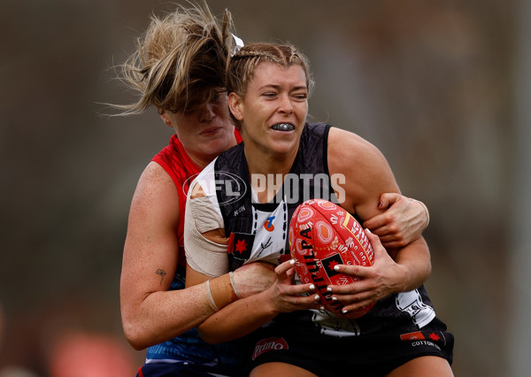 AFLW 2025 Round 03 - Collingwood v Narrm - A-62147295