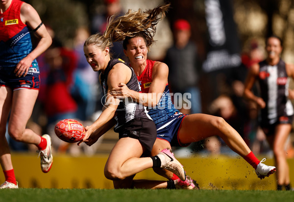 AFLW 2025 Round 03 - Collingwood v Narrm - A-62148858