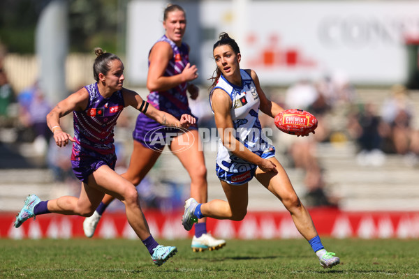 AFLW 2025 Round 03 - Walyalup v North Melbourne - A-62148906