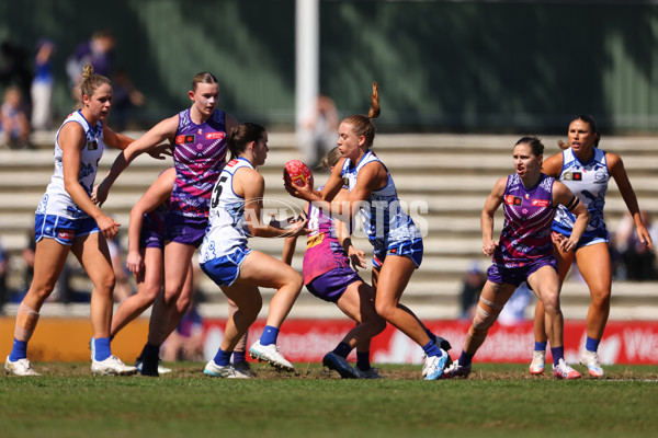 AFLW 2025 Round 03 - Walyalup v North Melbourne - A-62148920