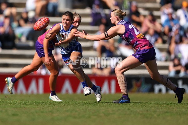 AFLW 2025 Round 03 - Walyalup v North Melbourne - A-62148934