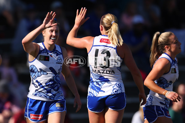 AFLW 2025 Round 03 - Walyalup v North Melbourne - A-62151754