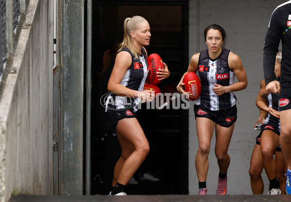 AFLW 2025 Round 03 - Collingwood v Narrm - A-62152448