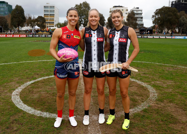 AFLW 2025 Round 03 - Collingwood v Narrm - A-62152451
