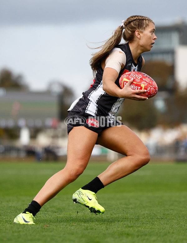 AFLW 2025 Round 03 - Collingwood v Narrm - A-62152454
