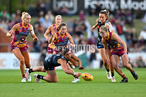 AFLW 2025 Round 03 - Brisbane v Carlton - A-62154748
