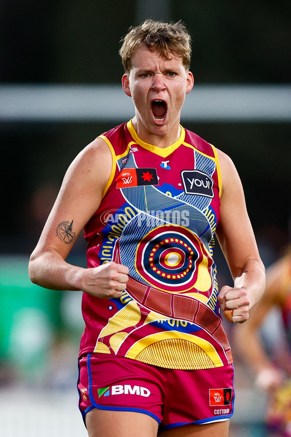AFLW 2025 Round 03 - Brisbane v Carlton - A-62154758