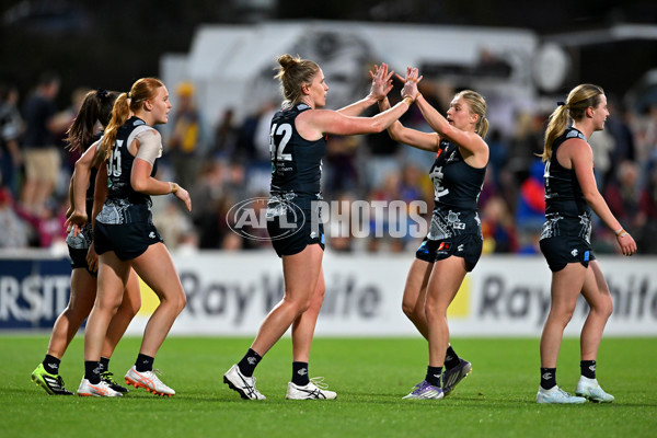 AFLW 2025 Round 03 - Brisbane v Carlton - A-62156823