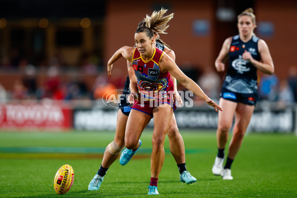 AFLW 2025 Round 03 - Brisbane v Carlton - A-62156835