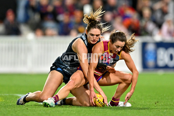 AFLW 2025 Round 03 - Brisbane v Carlton - A-62156892