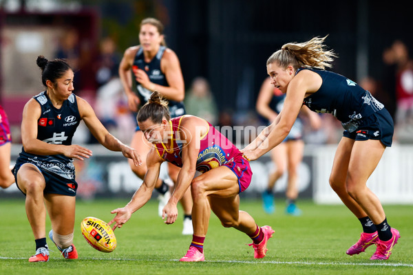 AFLW 2025 Round 03 - Brisbane v Carlton - A-62157222