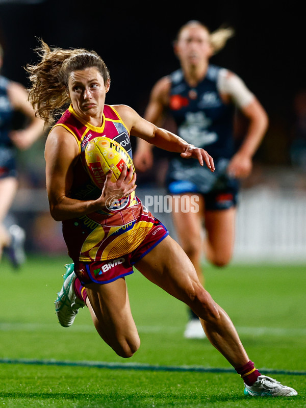 AFLW 2025 Round 03 - Brisbane v Carlton - A-62157253