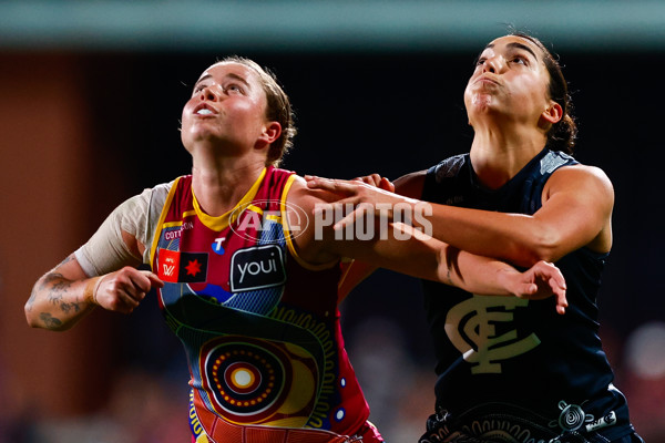 AFLW 2025 Round 03 - Brisbane v Carlton - A-62157277