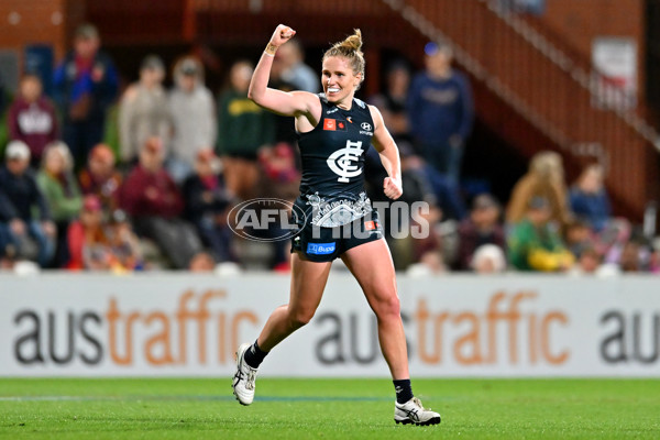AFLW 2025 Round 03 - Brisbane v Carlton - A-62157283