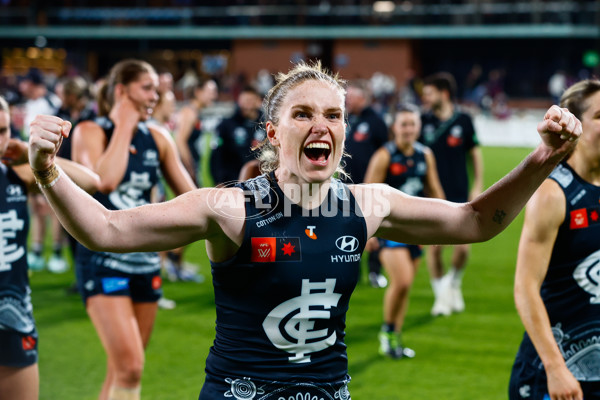 AFLW 2025 Round 03 - Brisbane v Carlton - A-62159450