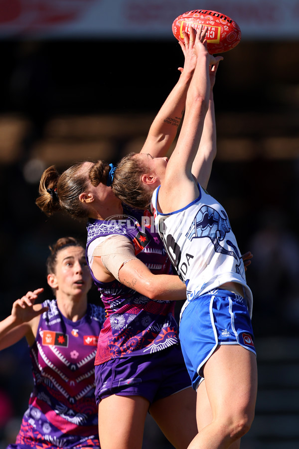 AFLW 2025 Round 03 - Walyalup v North Melbourne - A-62159461