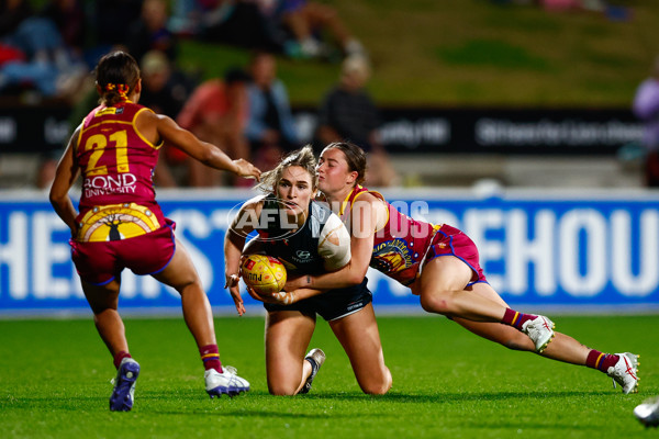 AFLW 2025 Round 03 - Brisbane v Carlton - A-62159519