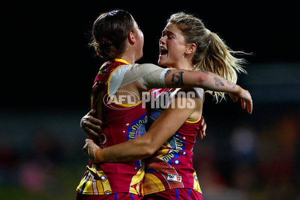 AFLW 2025 Round 03 - Brisbane v Carlton - A-62159695