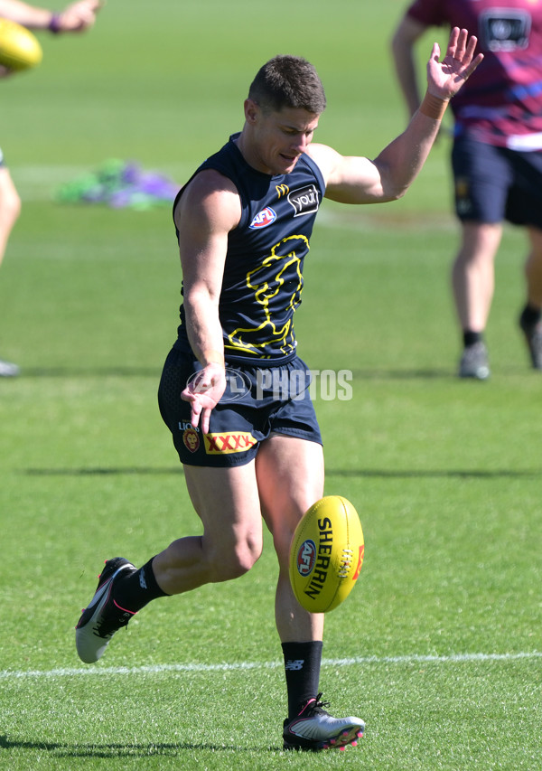 AFL 2025 Training - Brisbane 020925 - A-62167582