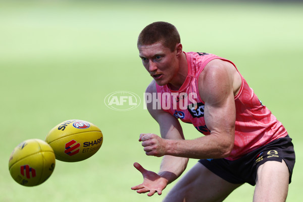 AFL 2025 Training - Gold Coast 020925 - A-62176648