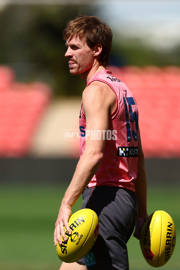 AFL 2025 Training - Gold Coast 020925 - A-62176656
