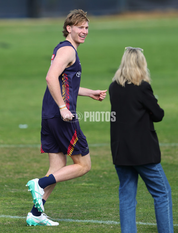 AFL 2025 Training - Adelaide 030925 - A-62210778
