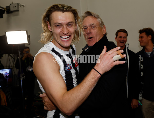 AFL 2025 First Qualifying Final - Adelaide v Collingwood - A-62225266