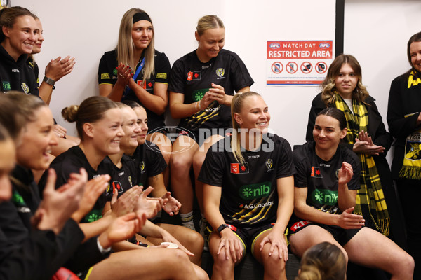 AFLW 2025 Round 04 - Narrm v Richmond - A-62251605