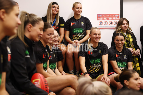 AFLW 2025 Round 04 - Narrm v Richmond - A-62252101
