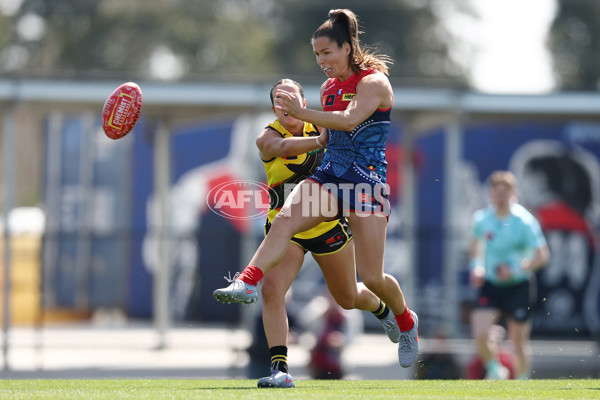 AFLW 2025 Round 04 - Narrm v Richmond - A-62254553