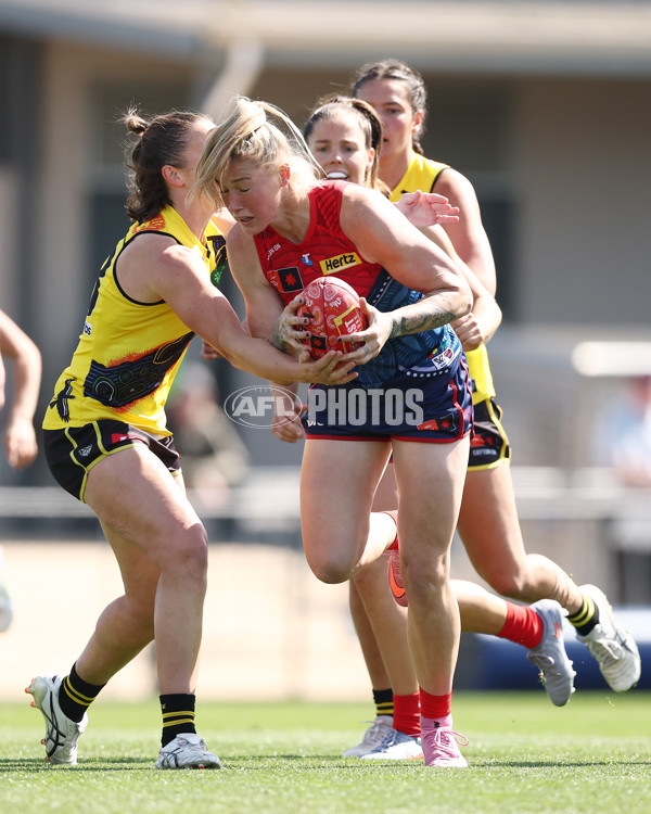 AFLW 2025 Round 04 - Narrm v Richmond - A-62254759