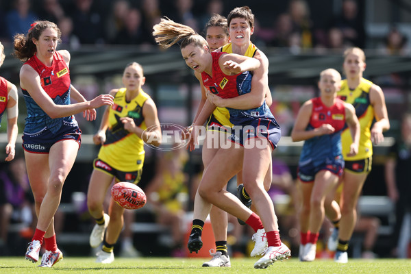 AFLW 2025 Round 04 - Narrm v Richmond - A-62257310