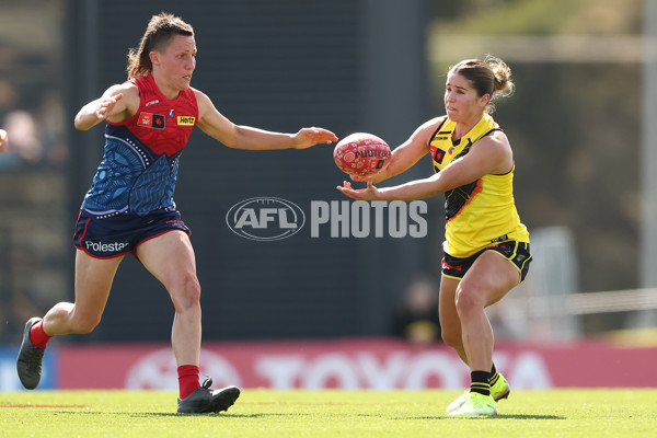 AFLW 2025 Round 04 - Narrm v Richmond - A-62257392