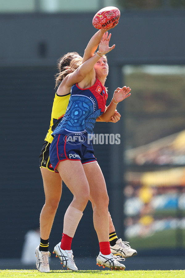 AFLW 2025 Round 04 - Narrm v Richmond - A-62257402