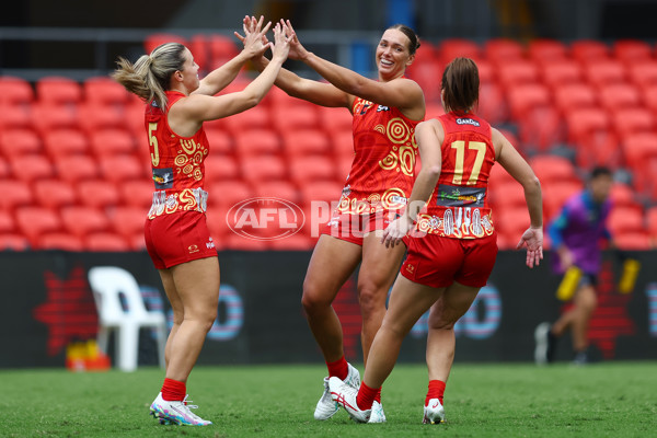 AFLW 2025 Round 04 - Gold Coast v GWS - A-62257539