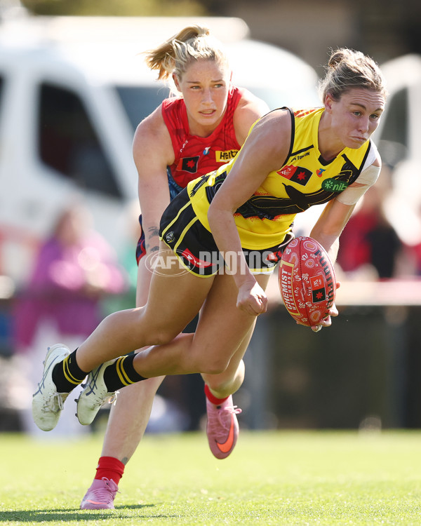 AFLW 2025 Round 04 - Narrm v Richmond - A-62260526