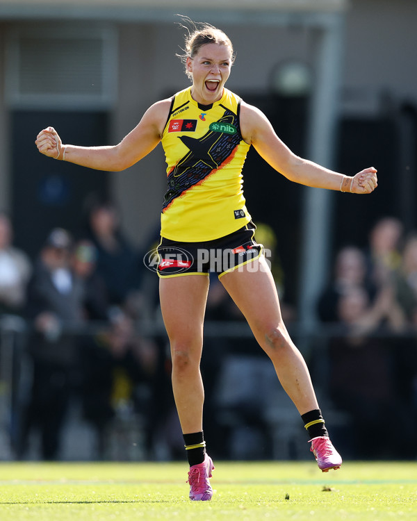 AFLW 2025 Round 04 - Narrm v Richmond - A-62263360