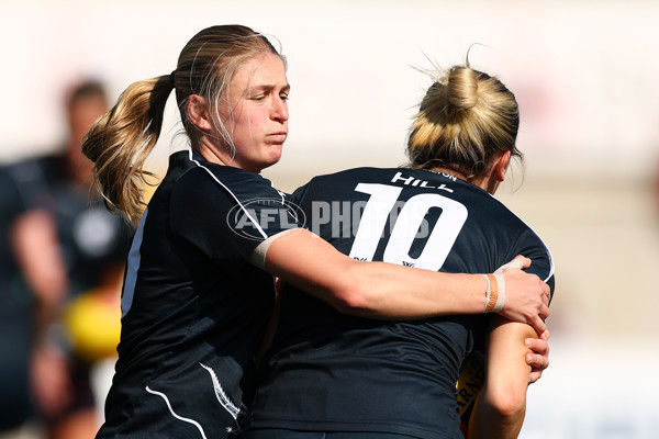 AFLW 2025 Round 04 - Carlton v Western Bulldogs - A-62265116