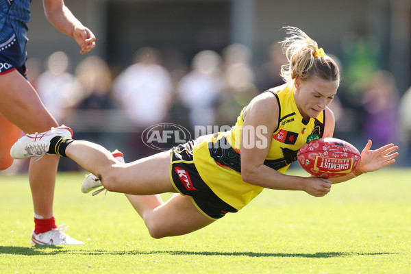 AFLW 2025 Round 04 - Narrm v Richmond - A-62265143