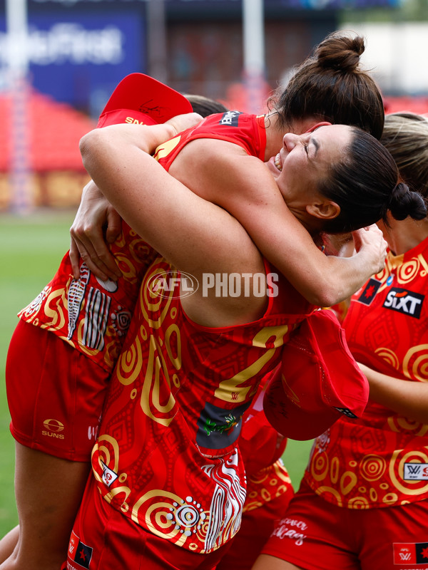 AFLW 2025 Round 04 - Gold Coast v GWS - A-62268934