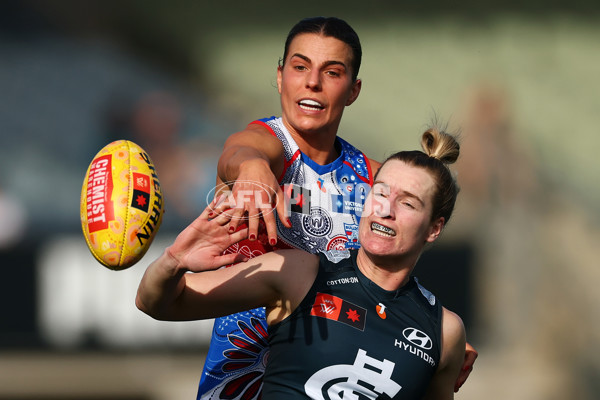 AFLW 2025 Round 04 - Carlton v Western Bulldogs - A-62271927