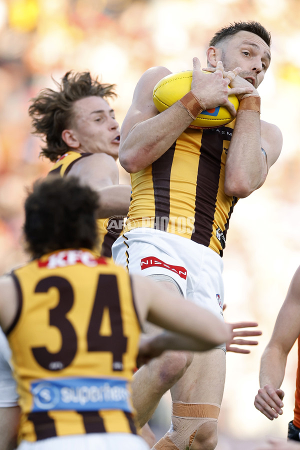 AFL 2025 First Elimination Final - GWS v Hawthorn - A-62276220