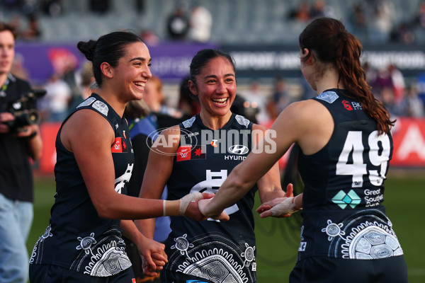 AFLW 2025 Round 04 - Carlton v Western Bulldogs - A-62277783