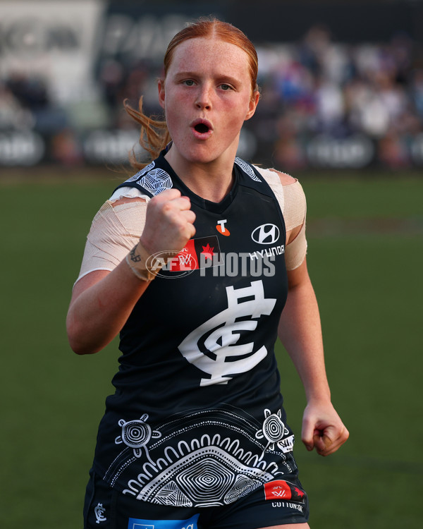 AFLW 2025 Round 04 - Carlton v Western Bulldogs - A-62277790
