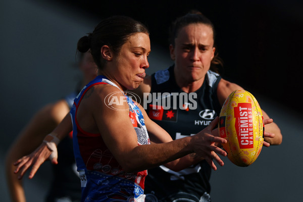 AFLW 2025 Round 04 - Carlton v Western Bulldogs - A-62284575