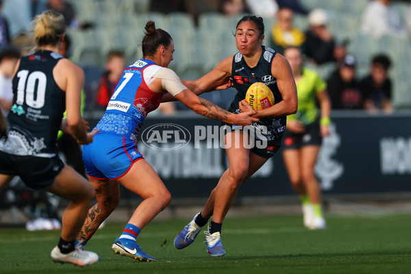 AFLW 2025 Round 04 - Carlton v Western Bulldogs - A-62286070