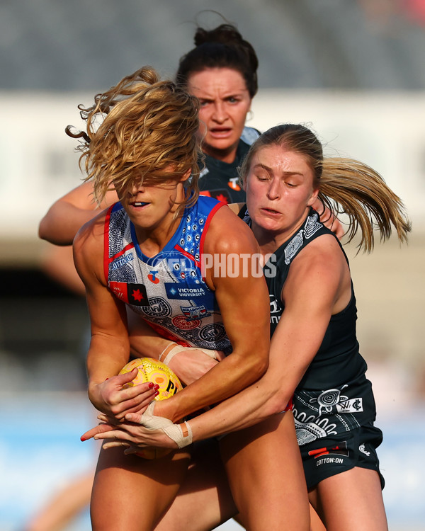 AFLW 2025 Round 04 - Carlton v Western Bulldogs - A-62287403